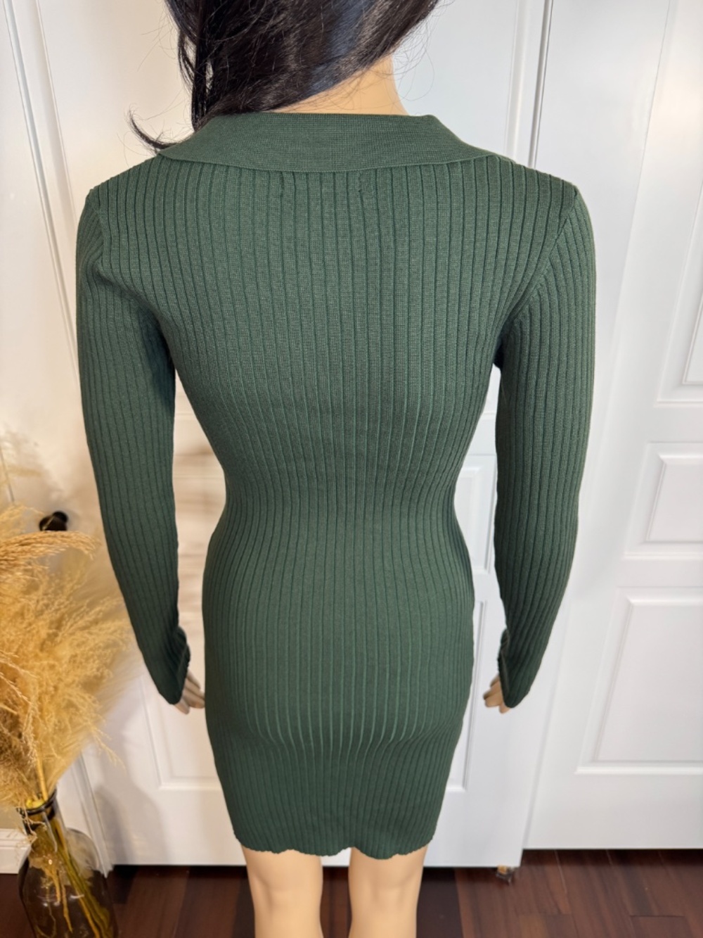 DARK GREEN LONG SLEEVE COLLARD RIBBED MINI DRESS SIZE SMALL - NWOT - Picture 6 of 16